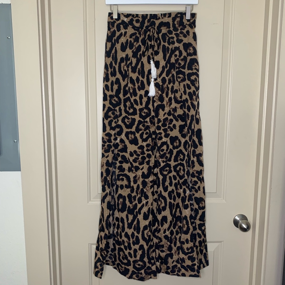 Leopard print wide leg pant